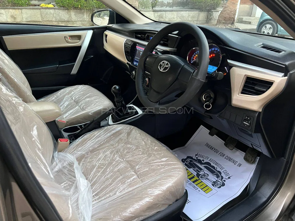 Toyota Corolla 2017 for Sale in Karachi Toyota Corolla 2017 for Sale in Karachi Image-9