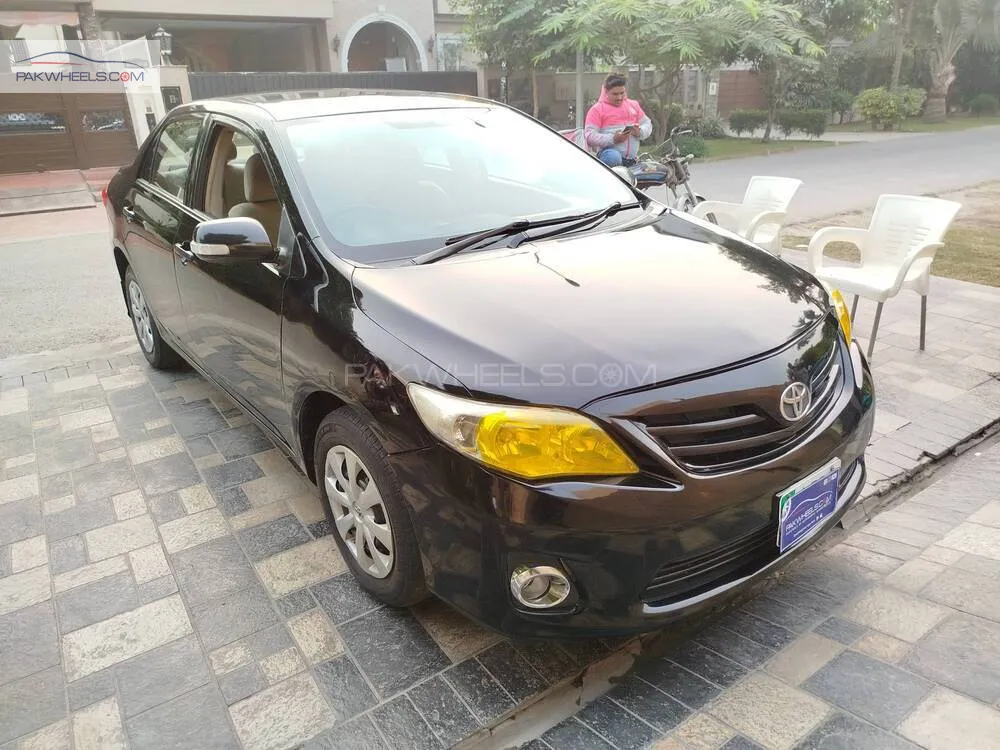 Toyota Corolla 2011 for Sale in Lahore Toyota Corolla 2011 for Sale in Lahore Image-2