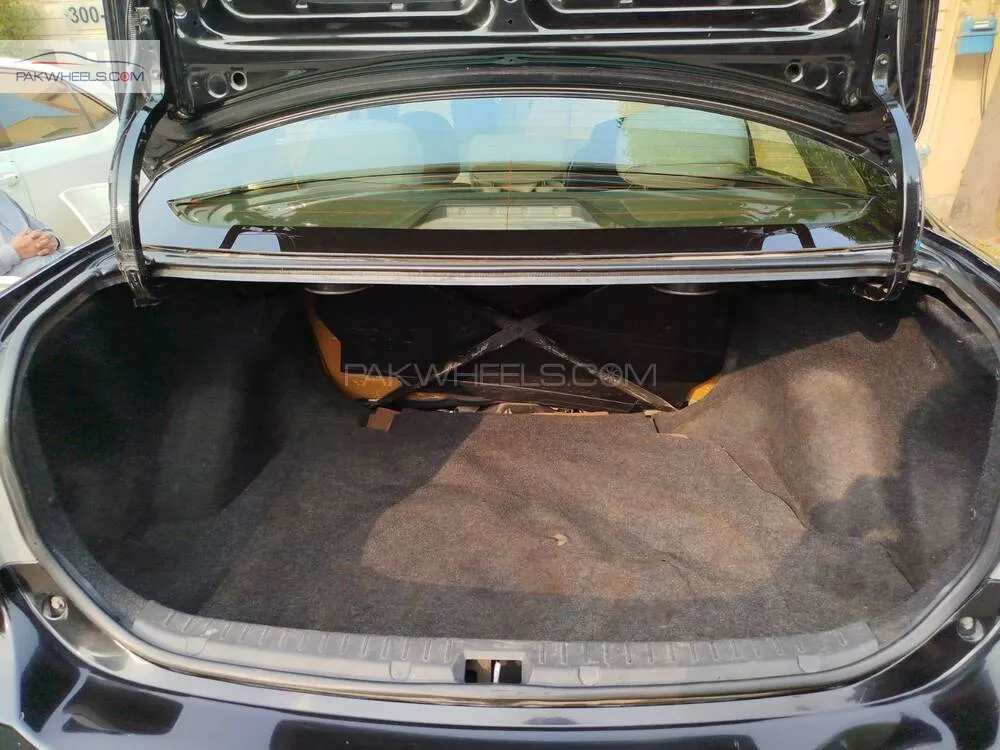 Toyota Corolla 2011 for Sale in Lahore Toyota Corolla 2011 for Sale in Lahore Image-7