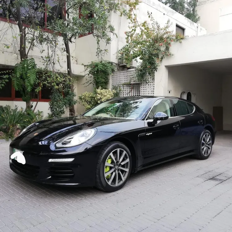 Porsche Panamera 2014 for Sale in Lahore Image-1