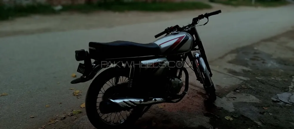 ہونڈا CG 125 2017 for Sale ہونڈا CG 125 2017 for Sale Image-3