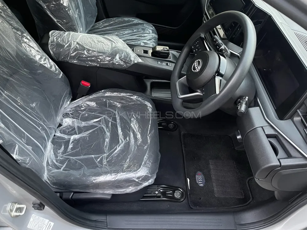 Nissan Note 2022 for Sale in Faisalabad Nissan Note 2022 for Sale in Faisalabad Image-10