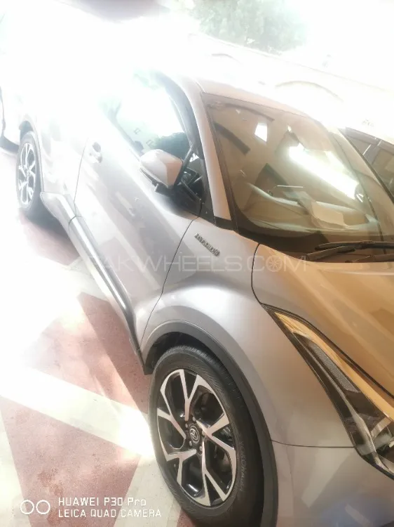 Toyota C-HR 2017 for Sale in Lahore Image-1