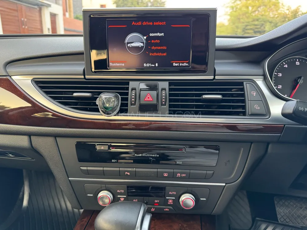 Audi A6 2014 for Sale in Karachi Audi A6 2014 for Sale in Karachi Image-14