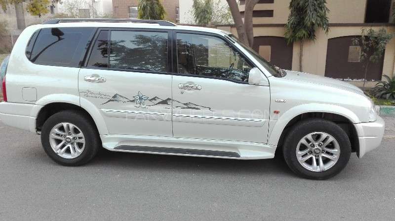 Suzuki Vitara 2005 for Sale in Lahore Suzuki Vitara 2005 for Sale in Lahore Image-2