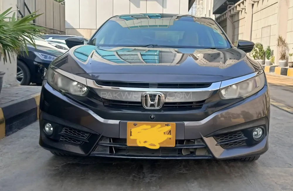 ہونڈا سوک 2017 for Sale in کراچی Image-1