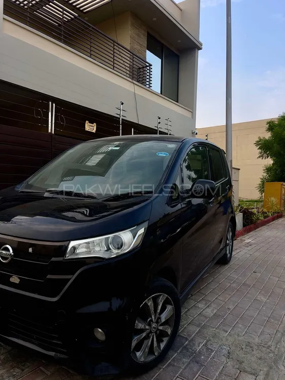 نسان ڈیز 2014 for Sale in کراچی Image-1