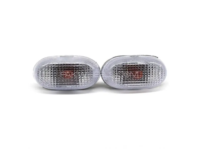 Suzuki Cultus 2007-2017 Fender Indicator Light Set Image-1