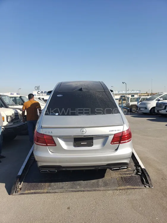 مرسڈیز بینز ای کلاس 2014 for Sale in لاہور مرسڈیز بینز ای کلاس 2014 for Sale in لاہور Image-2