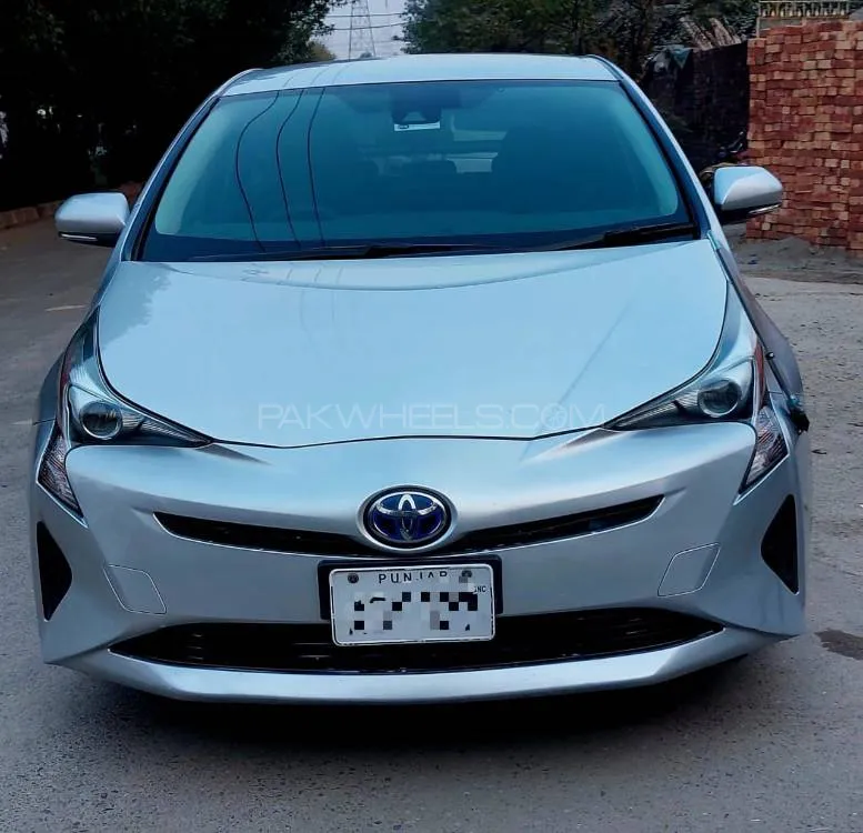 Toyota Prius 2018 for Sale in Lahore Image-1