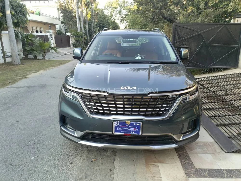 کِیا کارنیول 2022 for Sale in لاہور Image-1