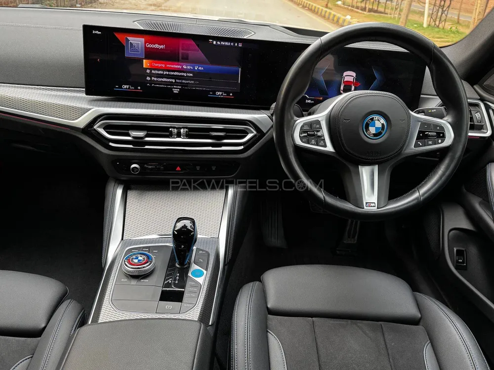 BMW i4 2022 for Sale in Lahore BMW i4 2022 for Sale in Lahore Image-3