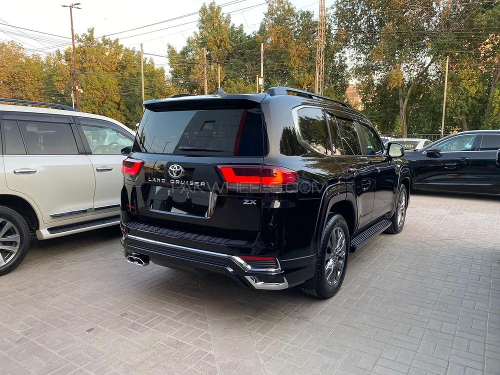 Toyota Land Cruiser ZX LC300 
3.5L Twin Turbo Petrol
Model: 2023
Mileage: 1,400 km
Reg: 2023 khi  

*PPF Coated
*Heads up Display
*Fingerprint Start
*Rear Entertainment 
*Cool Box
*Beige Room 
*7 Seater 
*Back Autodoor 
*JBL Sound System

Calling and Visiting Hours

Monday to Saturday 

11:00 AM to 7:00 PM