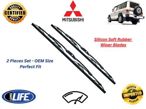 Mitsubishi Pajero 1982-2006 Silicone Soft Rubber Wiper Blades - 2 Pieces Set Mitsubishi Pajero 1982-2006 Silicone Soft Rubber Wiper Blades - 2 Pieces Set