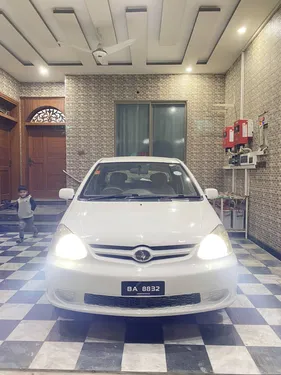 Toyota Platz F 1.3 2003