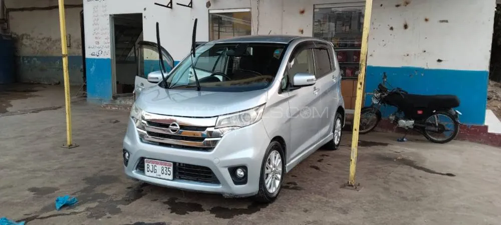 Nissan Dayz Highway Star 2015 for Sale in Karachi Image-1