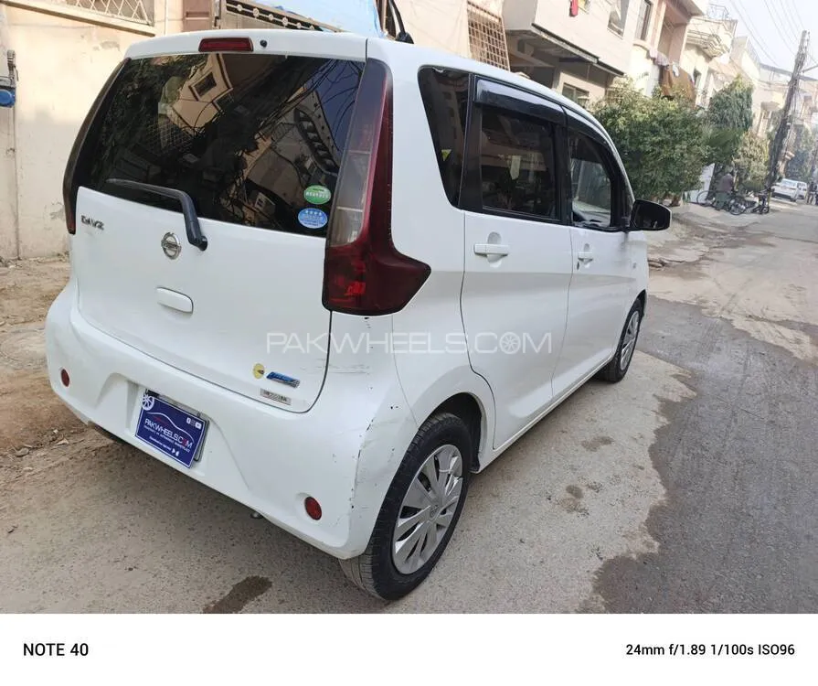 Nissan Dayz 2014 for Sale in Lahore Nissan Dayz 2014 for Sale in Lahore Image-5