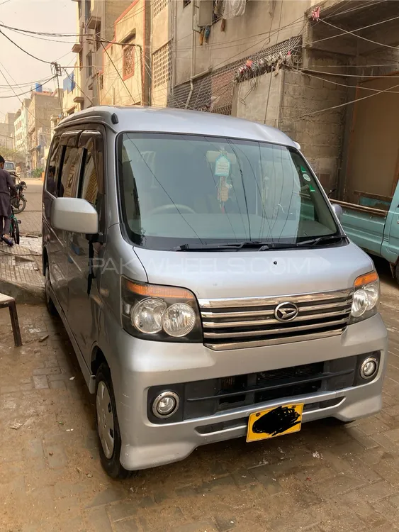 Daihatsu Atrai Wagon 2014 for Sale in Karachi Image-1