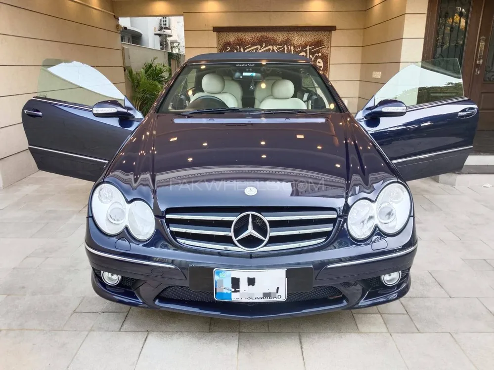 Mercedes Benz CLK Class 2008 for Sale in Lahore Image-1