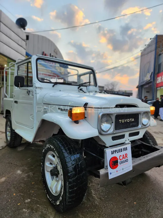 ٹویوٹا ایف جے کروزر 1985 for Sale in پشاور Image-1