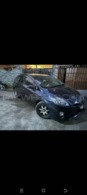 Toyota Prius 2011 for Sale in Lahore Image-1