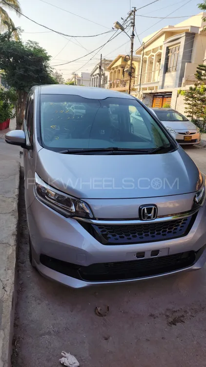 Honda Freed 2019 for Sale in Karachi Image-1