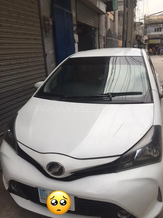 Toyota Vitz 2014 for Sale in Rawalpindi Image-1