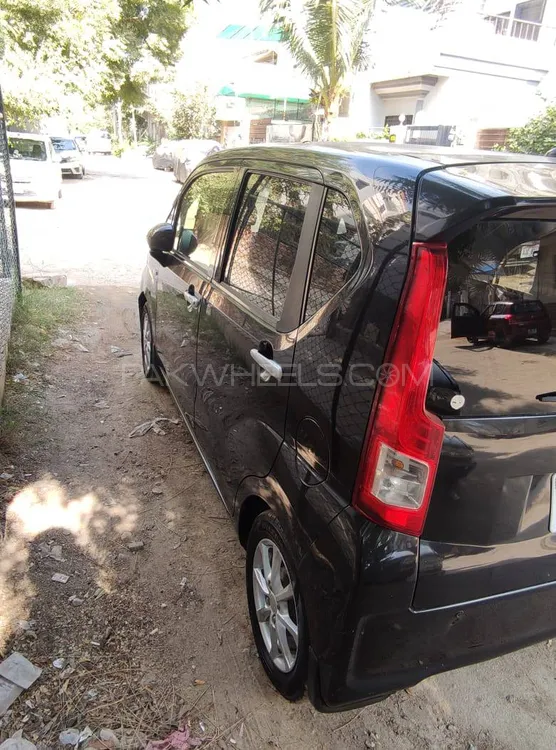 Daihatsu Move 2018 for Sale in Karachi Image-1