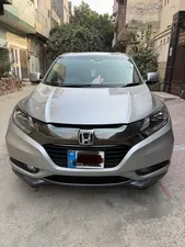 Honda Vezel Hybrid X L Package 2017 for Sale