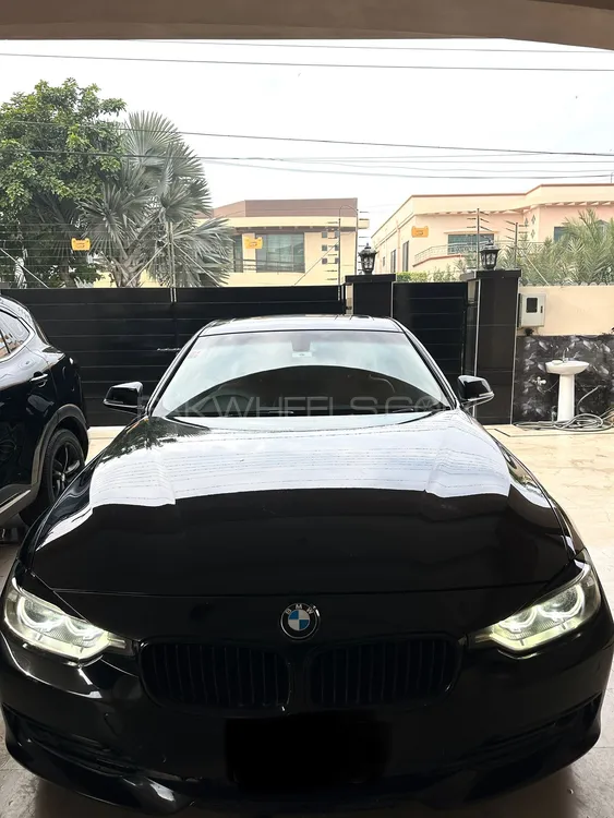 BMW 3 Series 2013 for Sale in Lahore Image-1