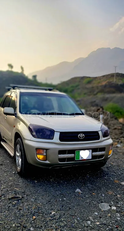 Toyota Rav4 2001 for Sale in Peshawar Image-1