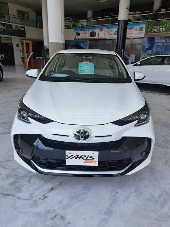Toyota Yaris Sedan 2025 for Sale in Lahore Image-1