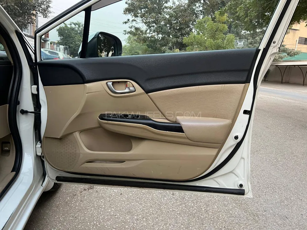 Honda Civic 2014 for Sale in Karachi Honda Civic 2014 for Sale in Karachi Image-15