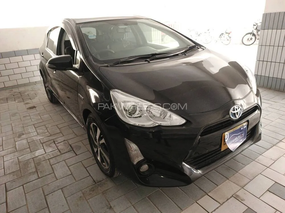 ٹویوٹا اکوا 2014 for Sale in کراچی ٹویوٹا اکوا 2014 for Sale in کراچی Image-2