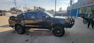 Toyota Hilux D-4D Automatic 2007 for Sale