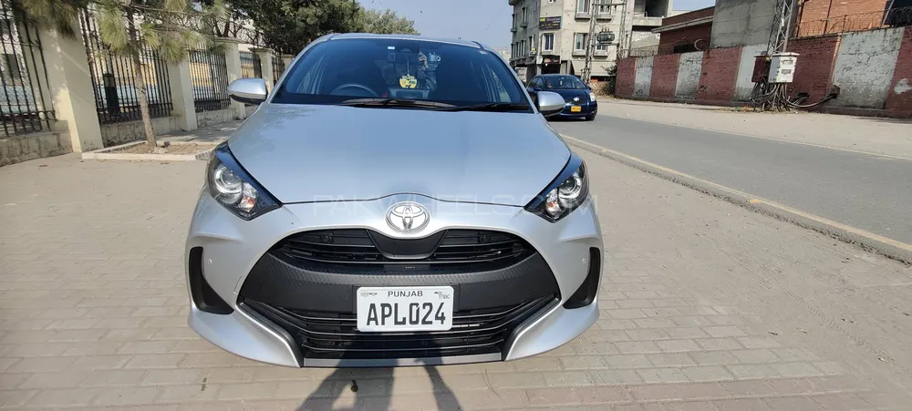 Toyota Yaris Hatchback 2021 for Sale in Lahore Image-1