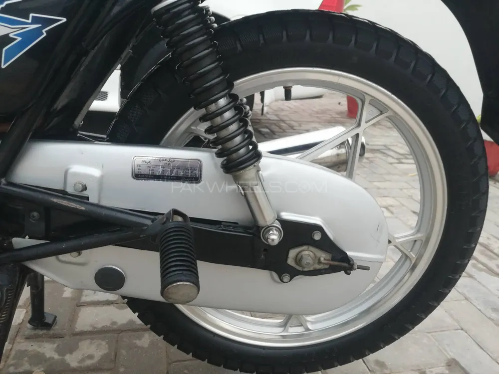 سوزوکی GS 150 SE 2021 for Sale سوزوکی GS 150 SE 2021 for Sale Image-14