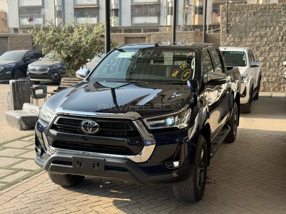 Toyota Hilux 2021 for Sale in Karachi Toyota Hilux 2021 for Sale in Karachi Image-2