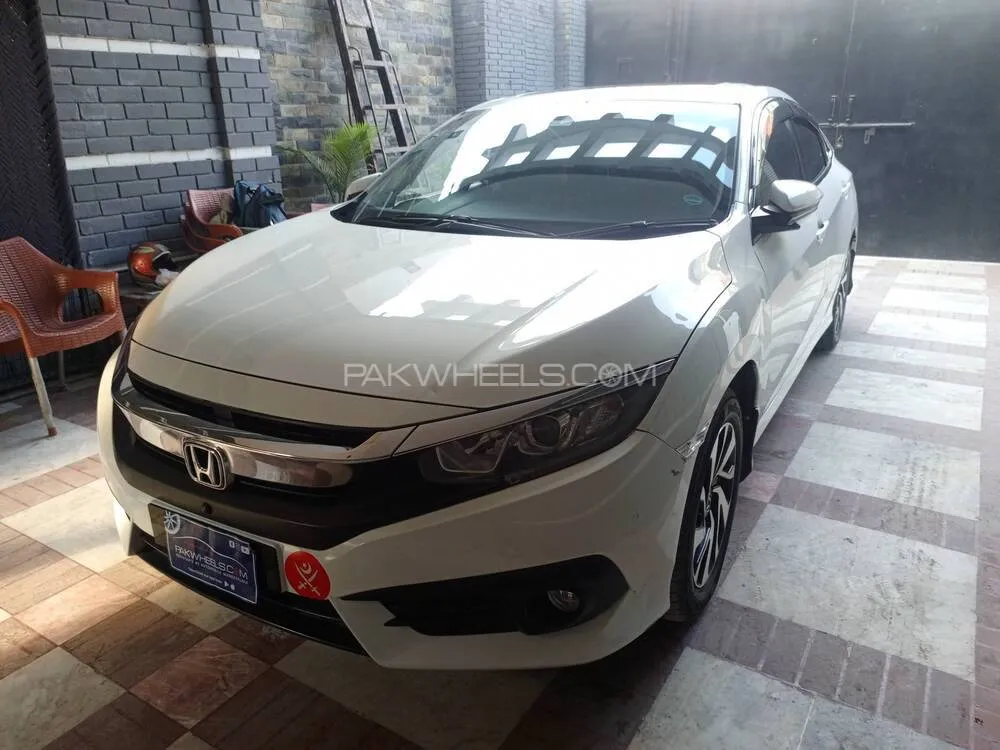Honda Civic 2017 for Sale in Lahore Honda Civic 2017 for Sale in Lahore Image-3