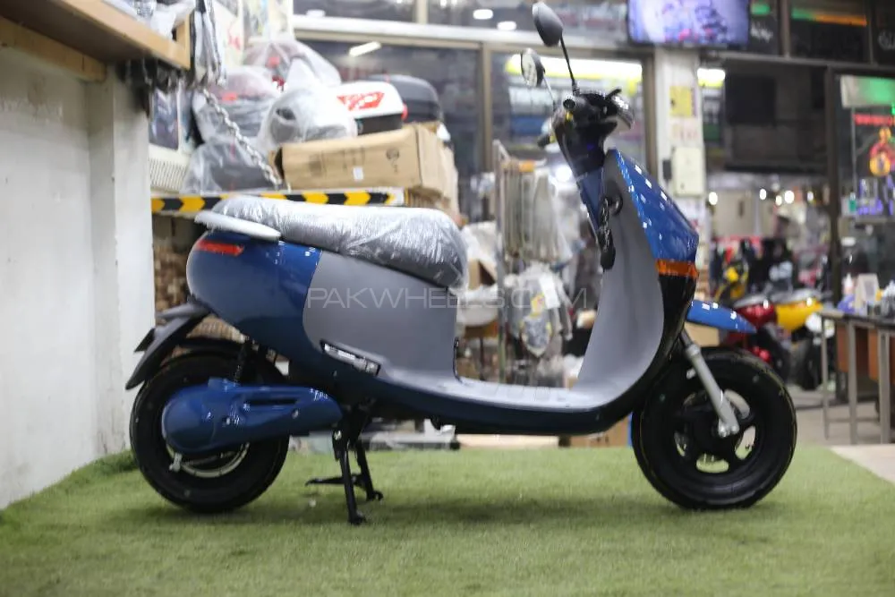 NPTC Desire EV EZI GO 2025 for Sale Image-1