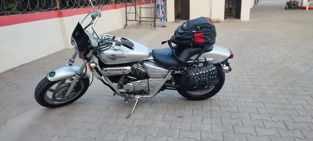 Honda Magna 2006 for Sale Image-1