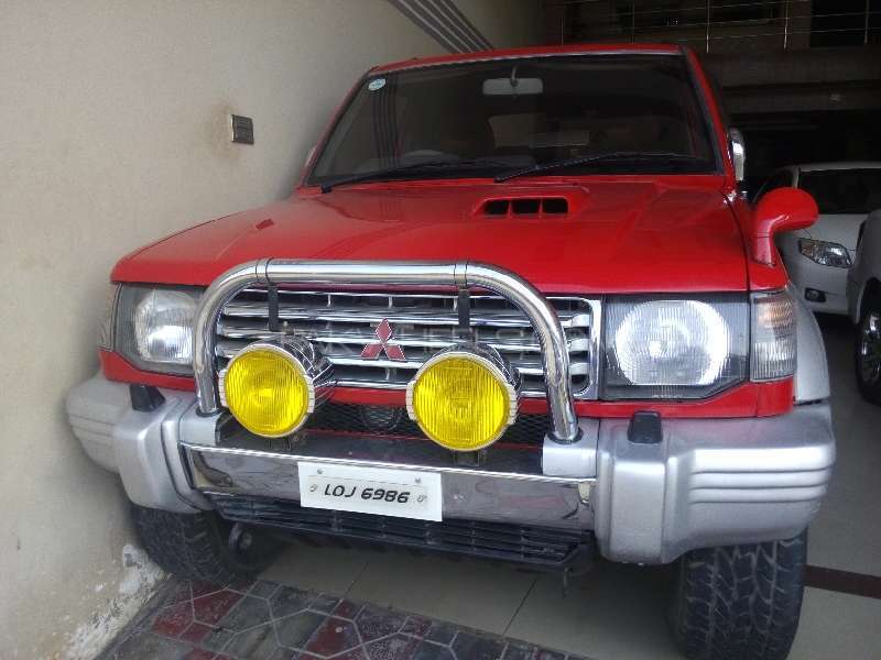 Mitsubishi Pajero 1992 for Sale in Multan Image-1