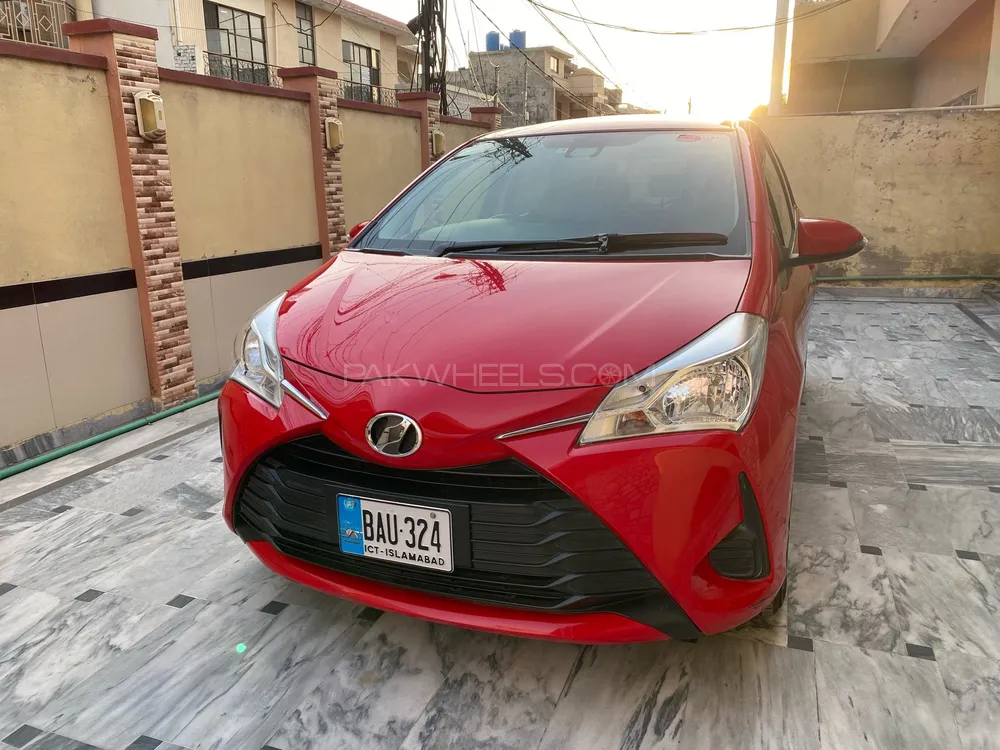 Toyota Vitz 2017 for Sale in Rawalpindi Image-1