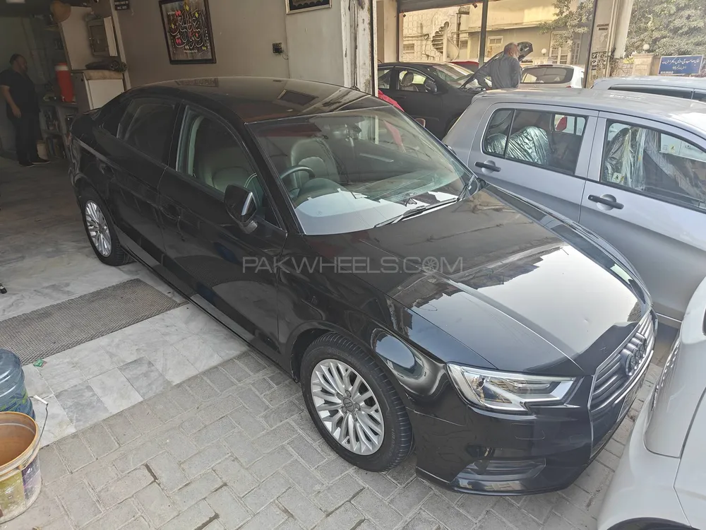 Audi A3 2018 for Sale in Karachi Image-1