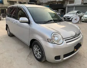 Toyota Sienta 2013 for Sale