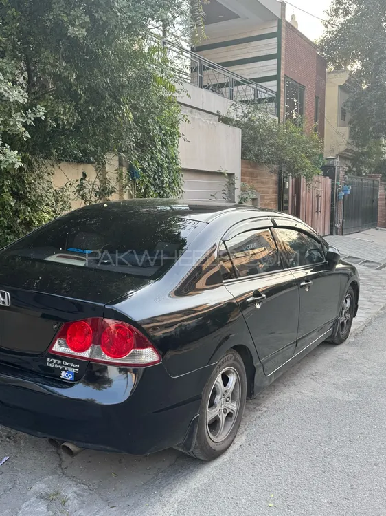 Honda Civic 2010 for Sale in Lahore Image-1