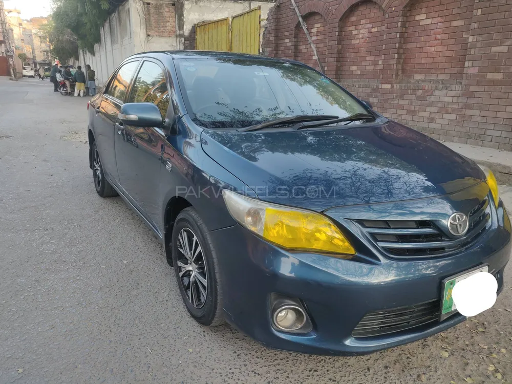 Toyota Corolla 2012 for Sale in Lahore Image-1