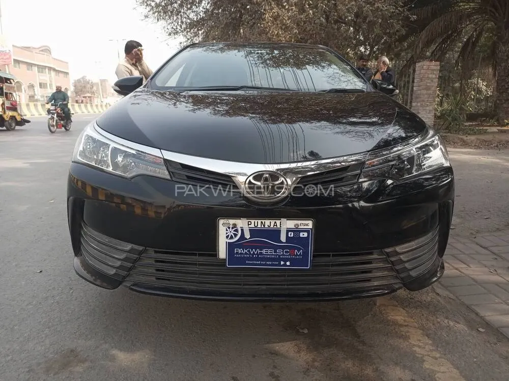 Toyota Corolla 2019 for Sale in Faisalabad Image-1