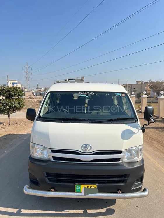 Toyota Hiace 2014 for Sale in Shorkot Cantt Image-1