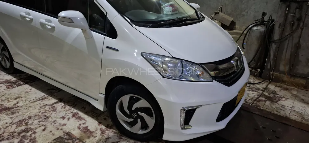 Honda Freed 2014 for Sale in Karachi Image-1